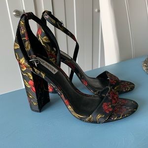 Steve Madden Sandals